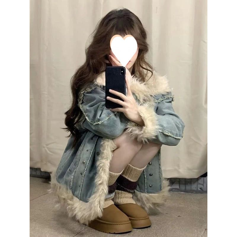 ボアファー付きデニムジャケット