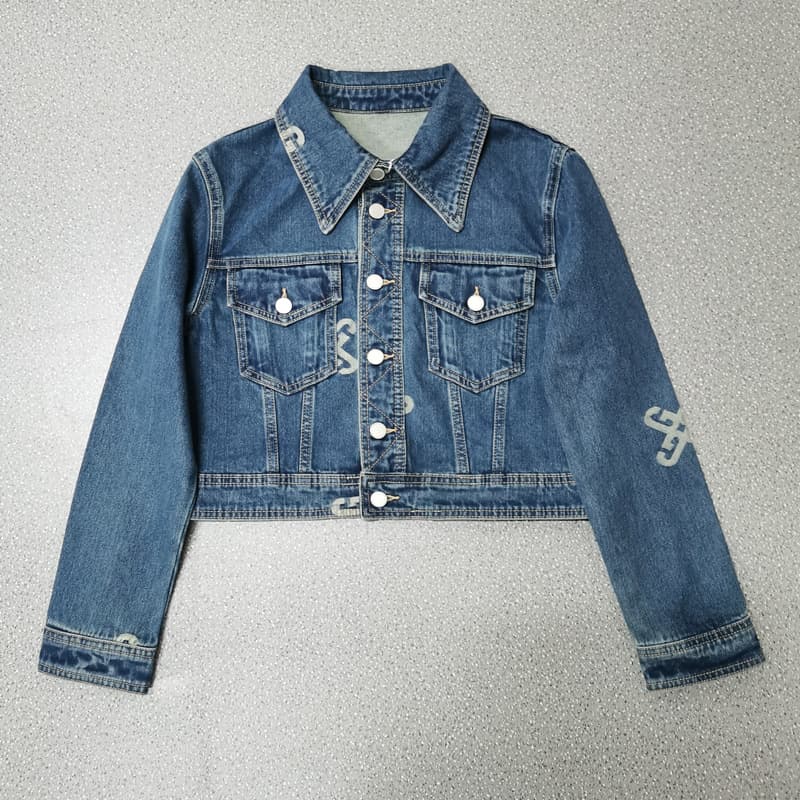 刺繍入りクロップド丈デニムジャケット