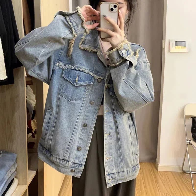 フリンジ装飾デニムジャケット