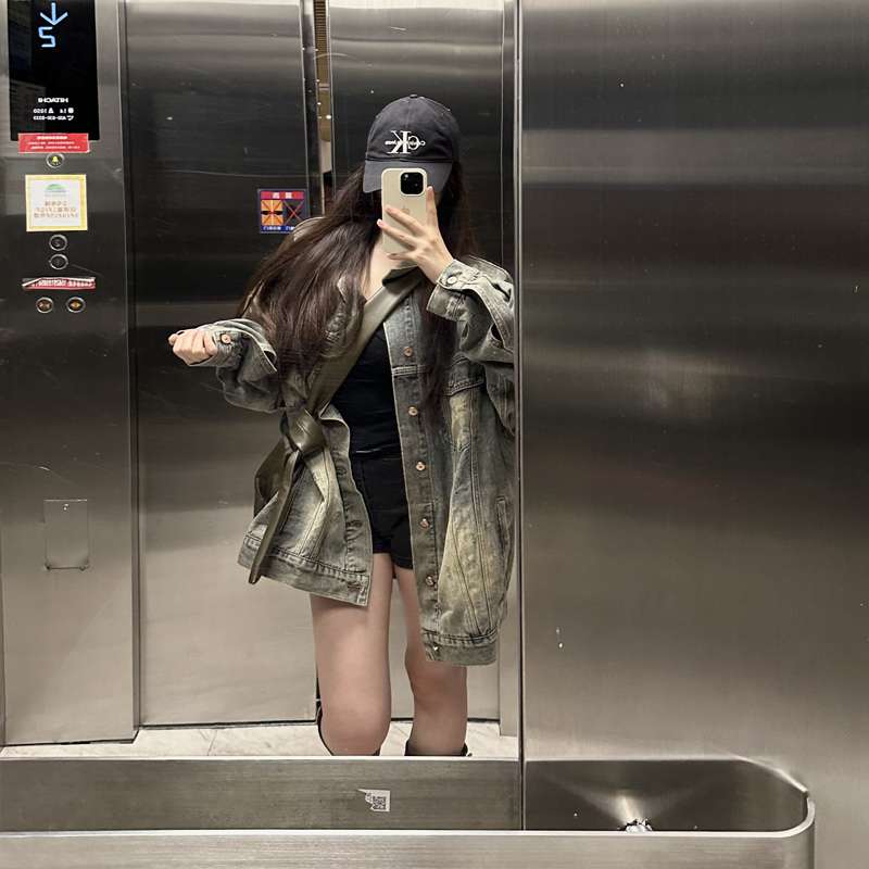 ゆったりシルエットカジュアルデニムジャケット