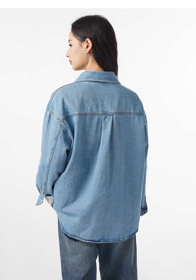 カジュアルゆったりデニムジャケット