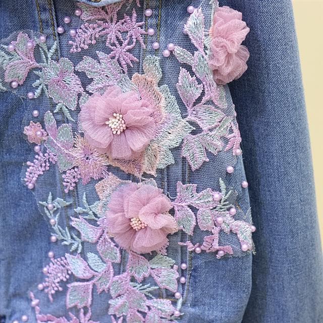花刺繍付きパール装飾デニムジャケット