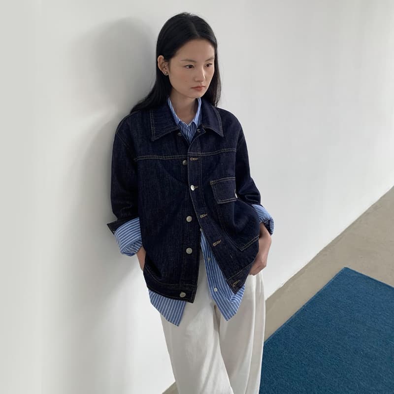 シンプルベーシックデニムジャケット